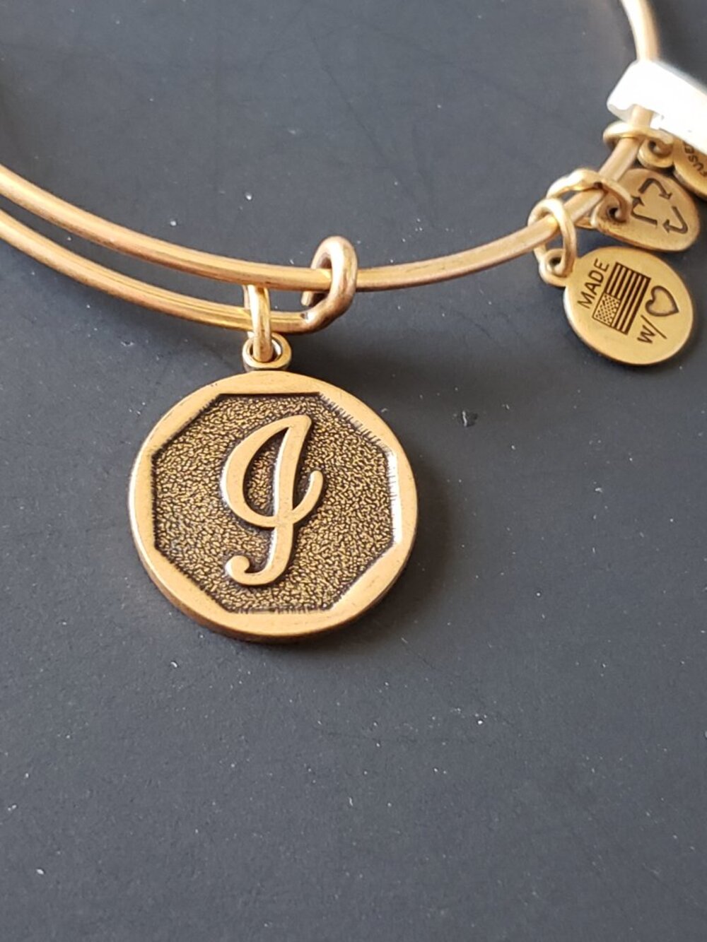 New Alex and Ani J or G or i Initial Letter Gold Charm Bracelet  Bangle 658